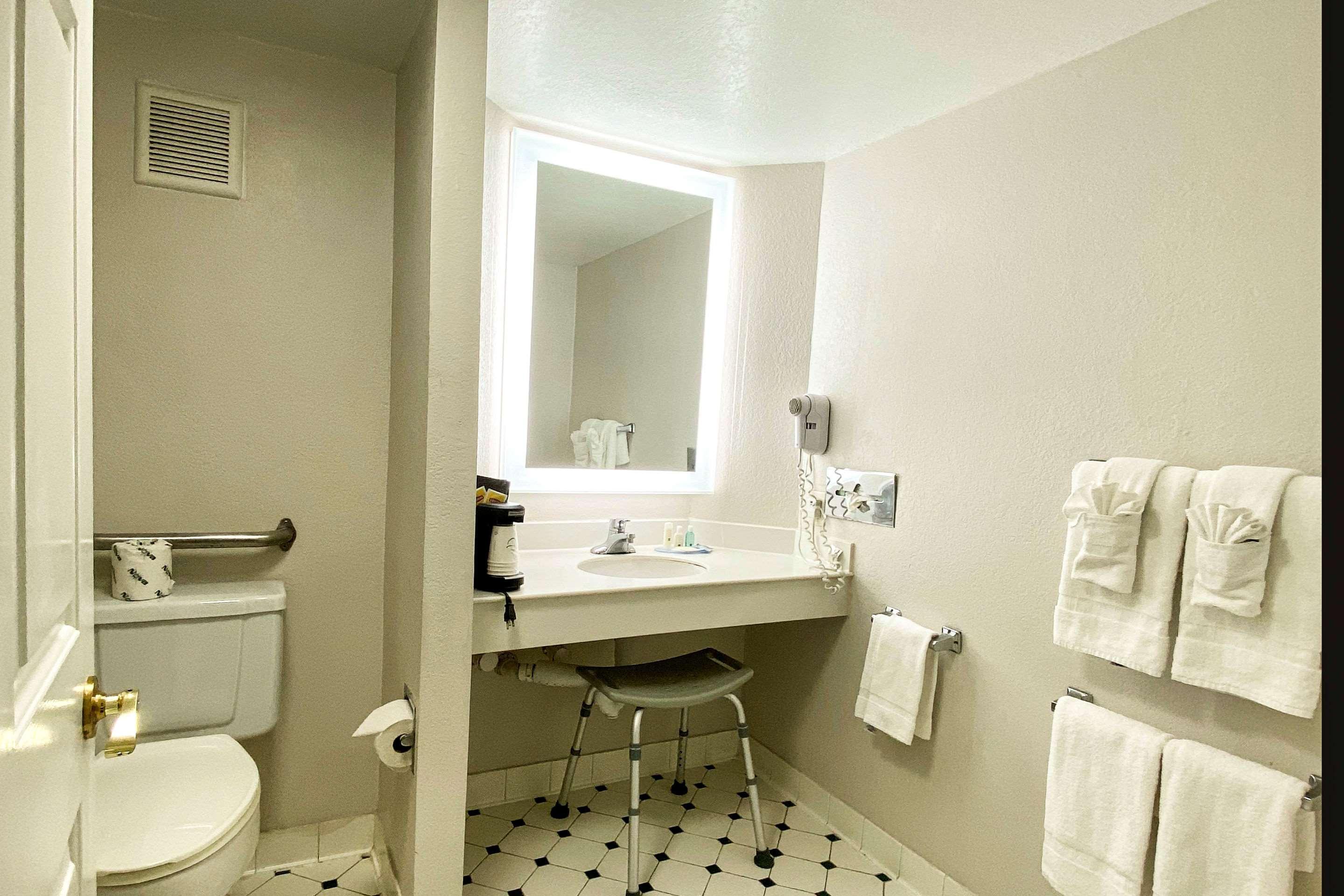 Quality Inn Harlingen Eksteriør bilde